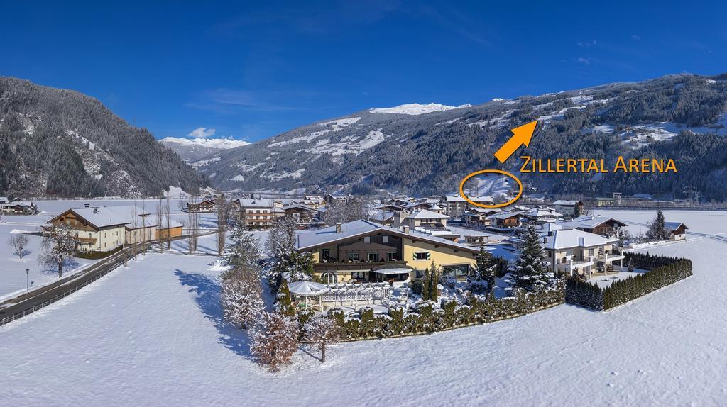 Boutiquehotel Saeumler Zell am Ziller Exterior photo